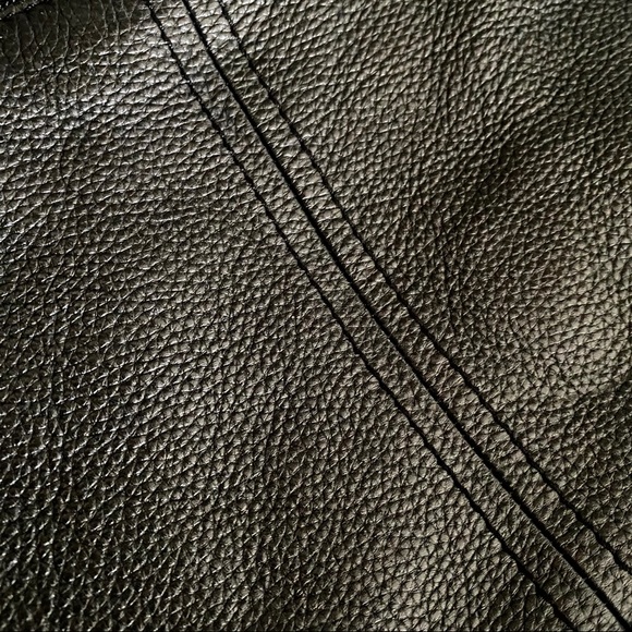 Tignanello Italian leather purse - Picture 4 of 12